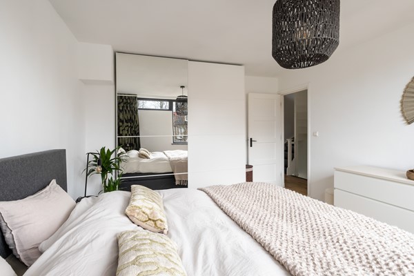 Foto - Te koop: Instapklare tussenwoning in Breda